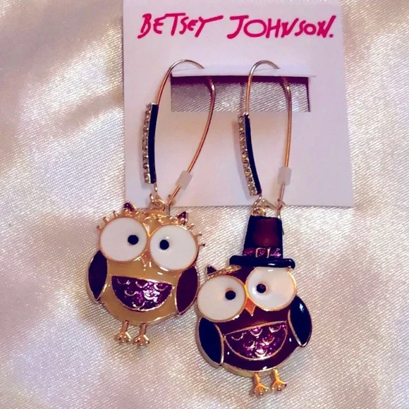 New Betsey Johnson 🦉Drop Earrings - Picture 6 of 9